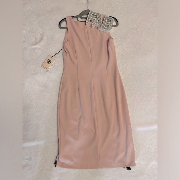 Floral Embroidery Dress - Picture 5 of 5